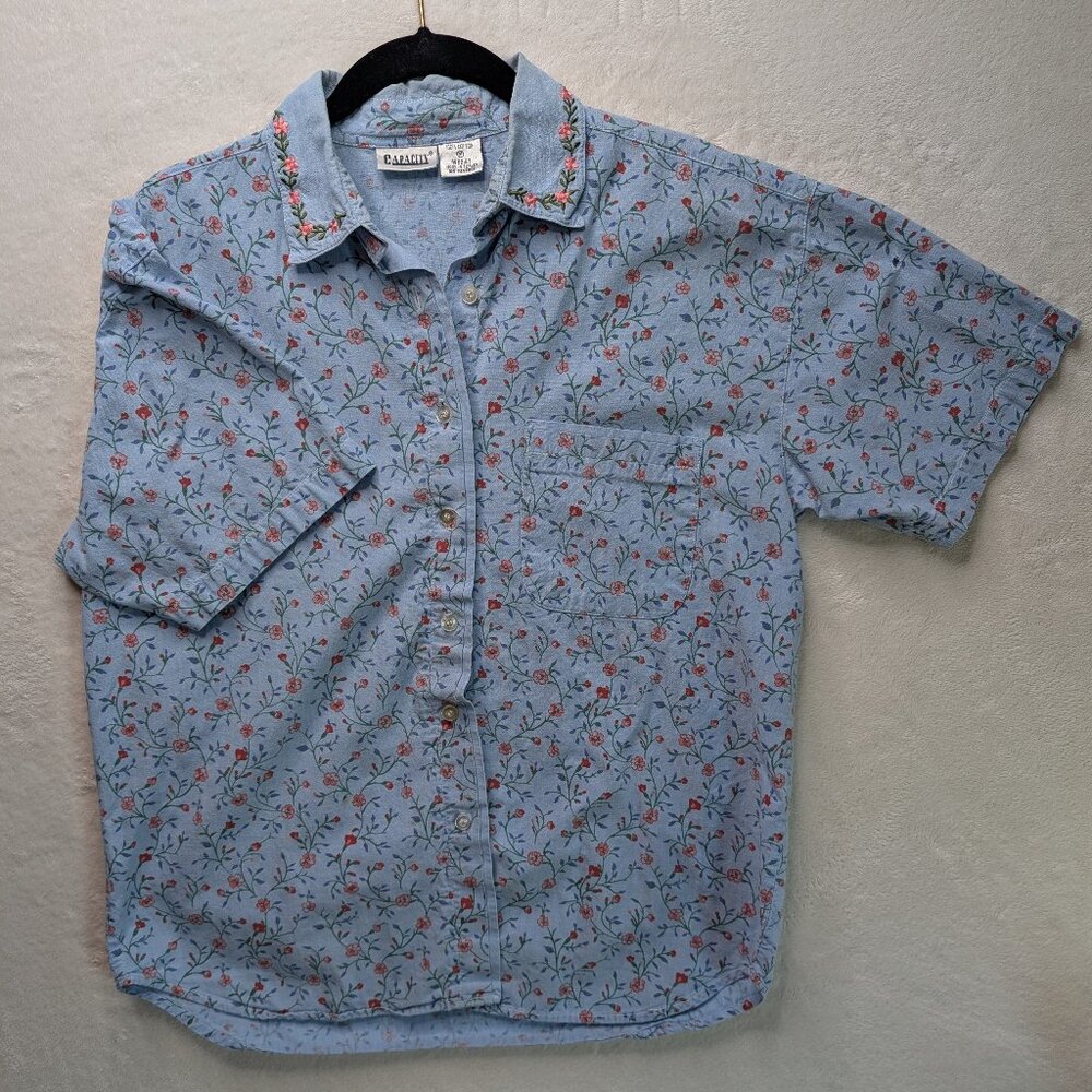 Vintage Capacity Short Sleeved Floral Print Button Up Top Size M